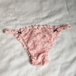 Low-rise dream angels Peek-a-boo panty